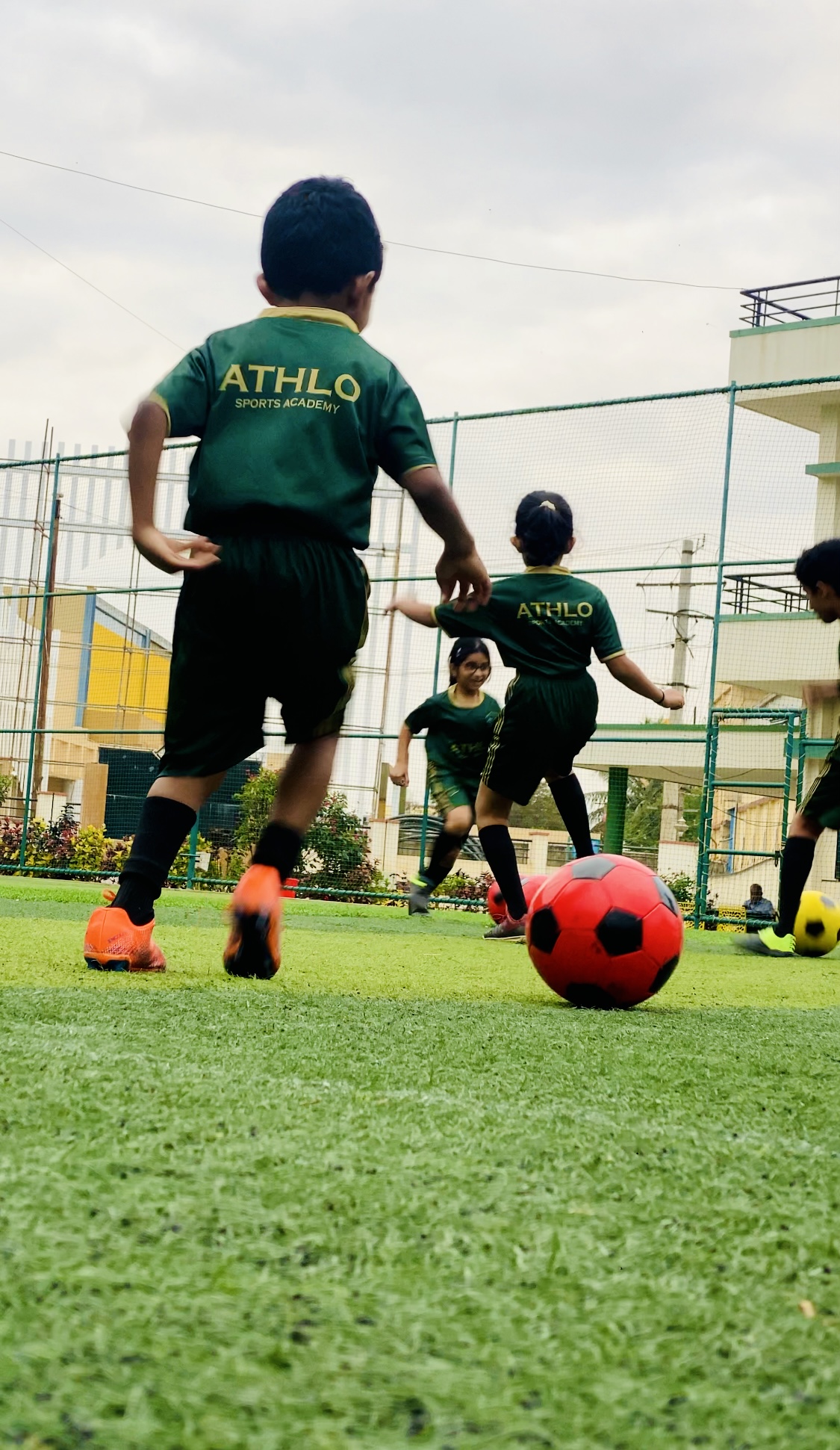 ATHLO ATHLETES IN ACTION